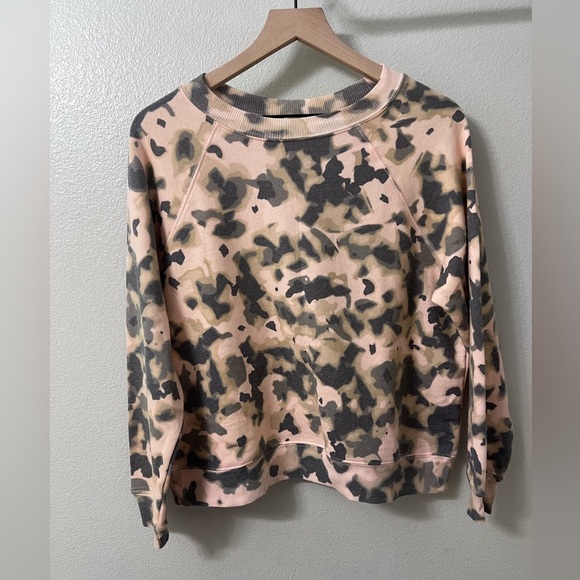 Wildfox 'Sommers' Tortoise Shell Print Pullover Sweatshirt, Multi - Small - Picture 2 of 7